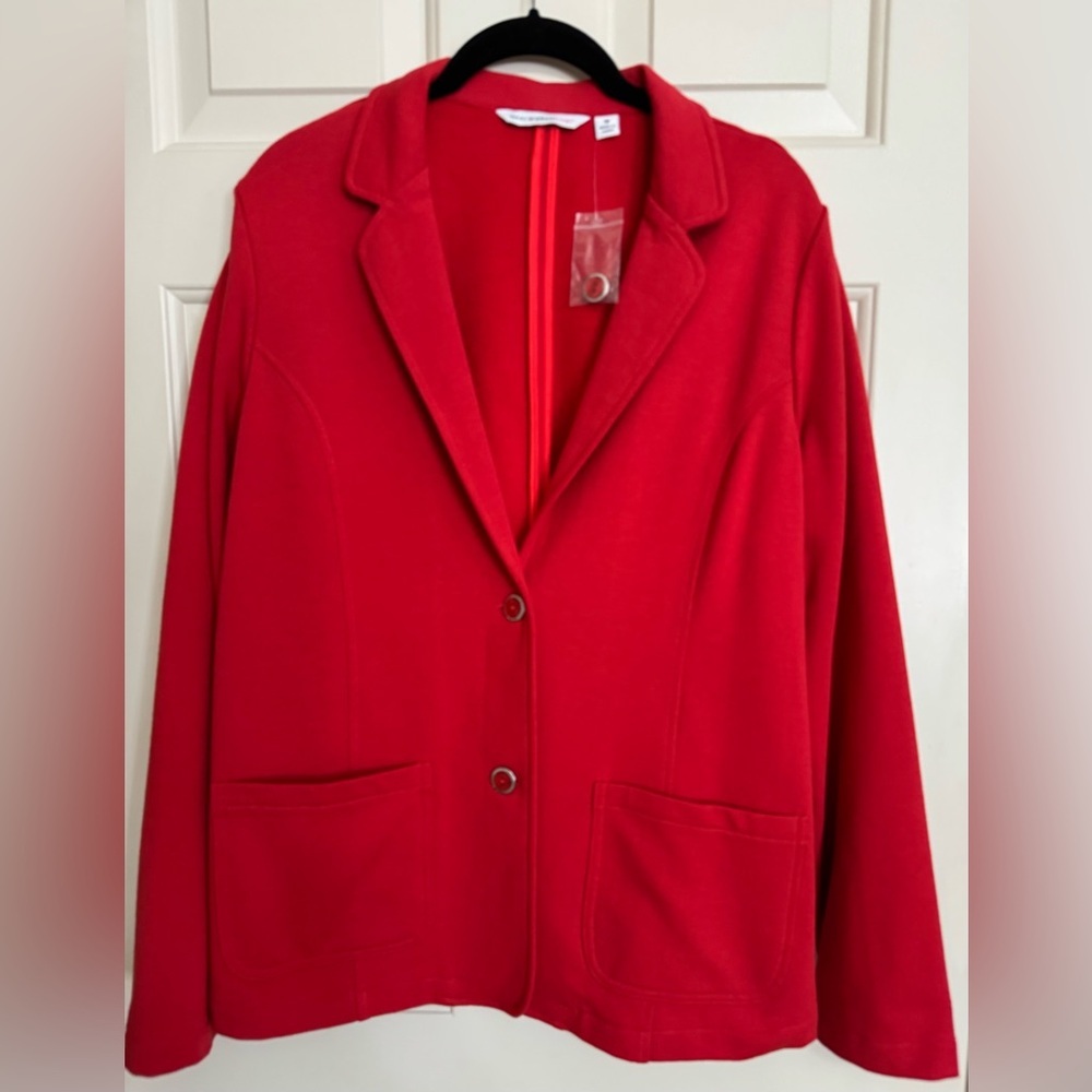 Red Isaac Mizrahi Blazer​